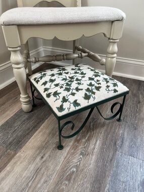 Vintage Accent Iron Foot Stool in Green with English Ivy Needlepoint Top